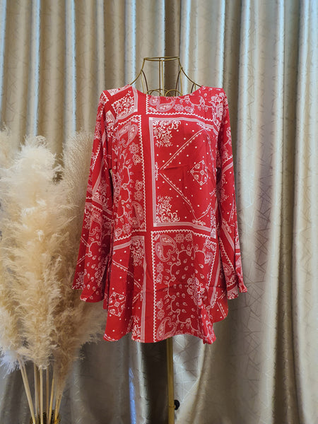 Bandana Batwing Top | AlmazHijabi.Com