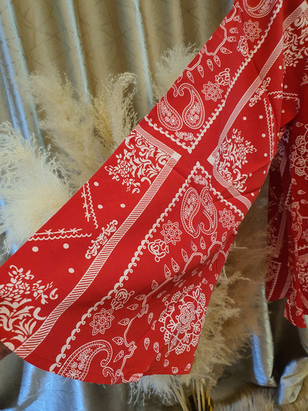 Bandana Batwing Top | AlmazHijabi.Com