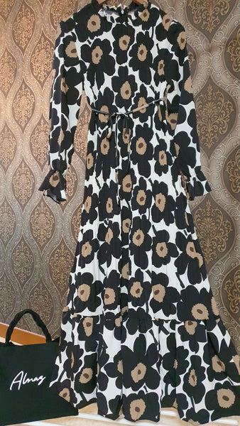 Meri Pleated Dress | AlmazHijabi.Com