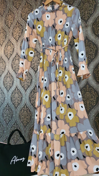 Meri Pleated Dress | AlmazHijabi.Com