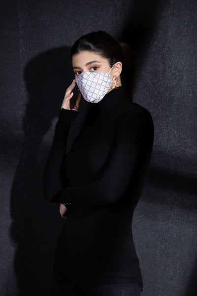 [100% AUTHENTIC] White Monogram KF94 Respirator (Earloop) by JOVIAN