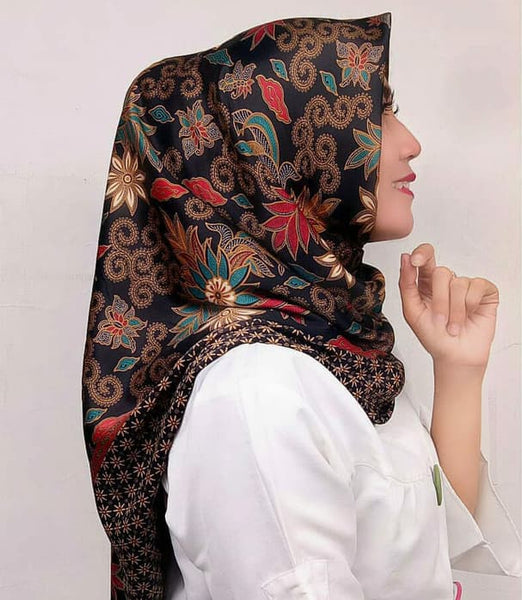 [EXCLUSIVE] Batik Series Square Shawl