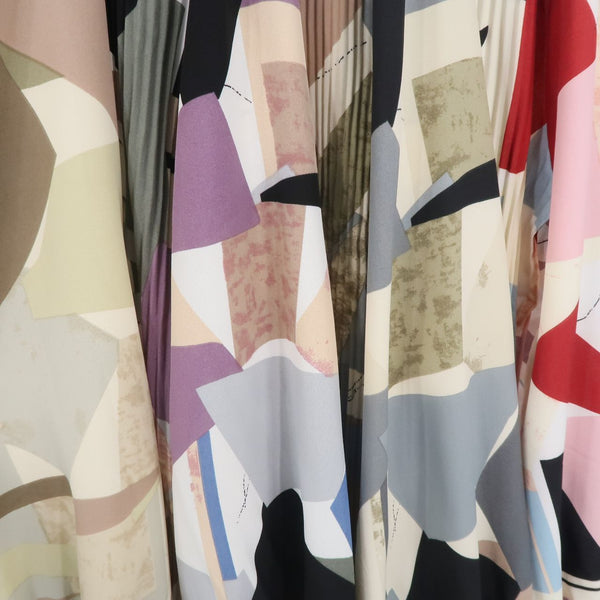 Abstract Pleated Dress | AlmazHijabi.Com