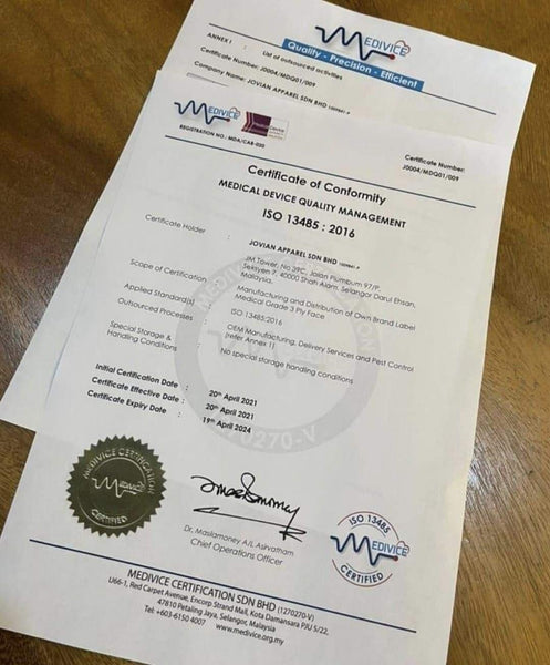 [100% AUTHENTIC] Plain Black 3-Ply Earloop Mask by JOVIAN