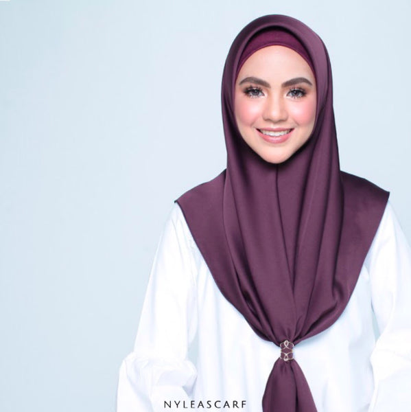 Musalmah Satin Square Shawl (Plum) - Almaz Hijabi